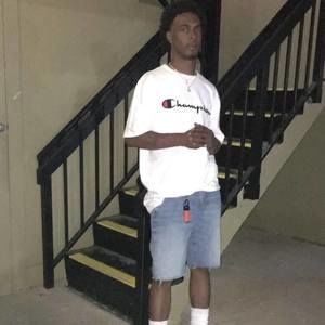 Meet your Posher, Cedric